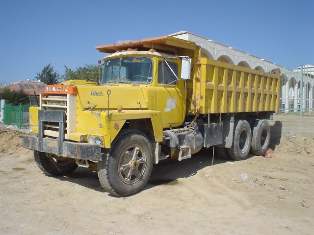 CAMION OBRA  IMAGENES FOTOS